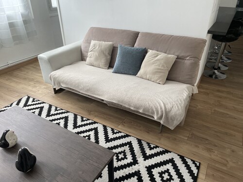 Bel appartement 86 m2 Gare Visitation Centre WIFI