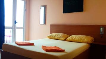 1 chambre, Wi-Fi gratuit, draps fournis