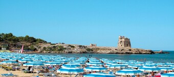 Wonderful private villa for 5 guests with pool, A/C, WIFI and terrace