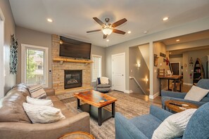 Smart TV, fireplace, foosball, table tennis