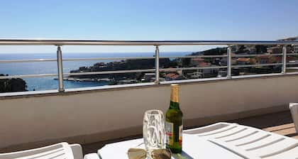 Triple studio with sea view private balcony and kitchenette