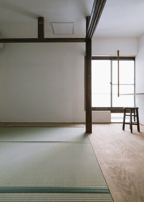 Standard Triple Room, Shared Bathroom