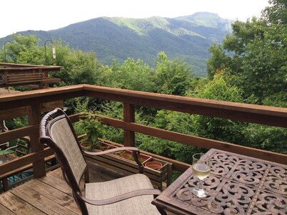 Spectacular View of Grandfather Mountain!