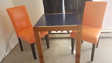 Màn/rèm cản sáng, truy cập Internet không dây miễn phí