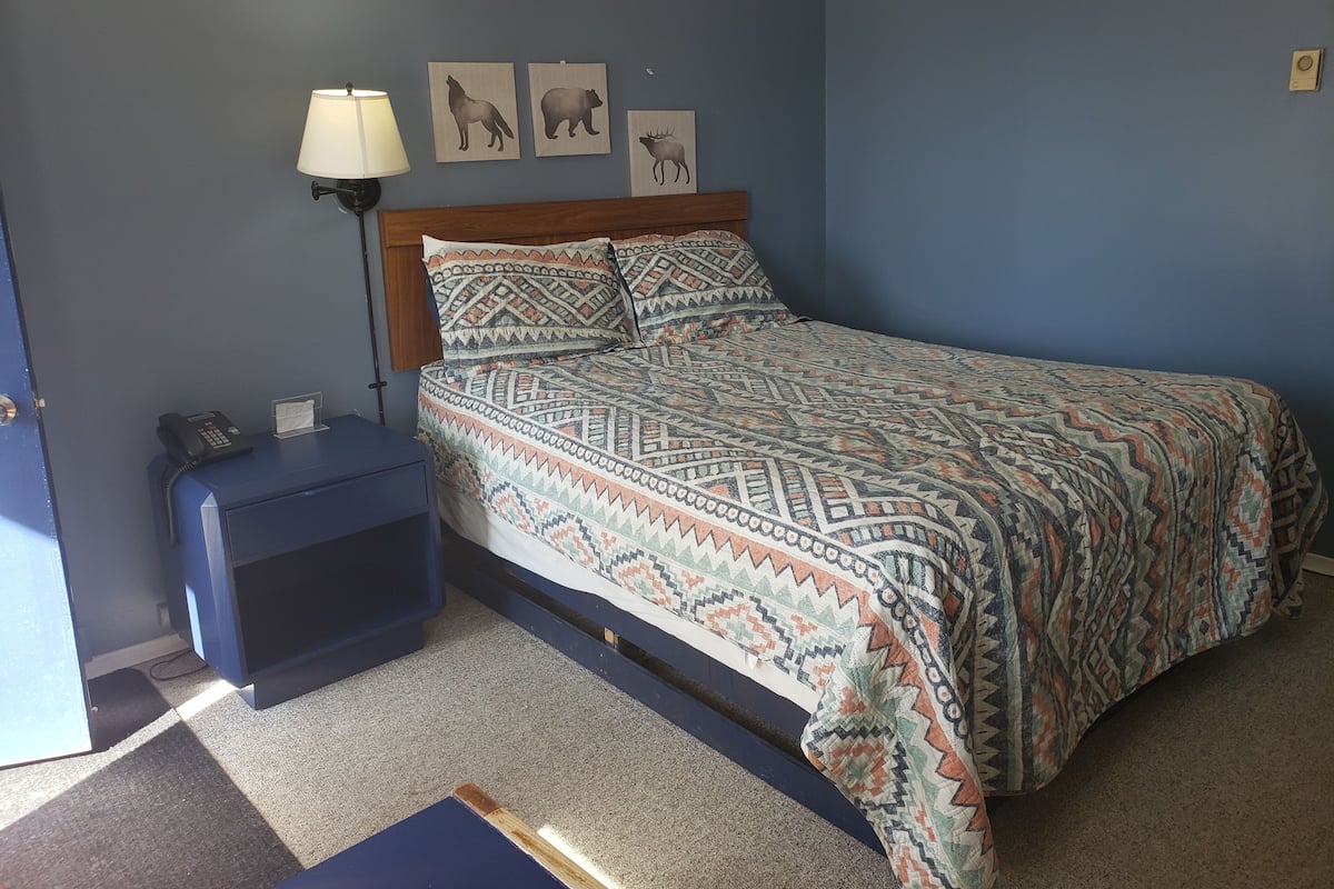 Classic Room | Blackout curtains, free WiFi