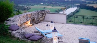 Luxury villa 40 minutes far from Rome with SPA and stunning view of Tiber river
