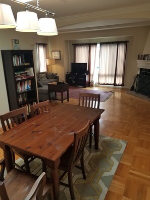 Dining - Beautiful House with Panoramic SF Bay Views (San Francisco)