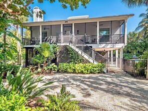 Exterior - Near beach... Wade On In (Previously On the Wiles Side) Captiva Island Pool Home (Captiva)