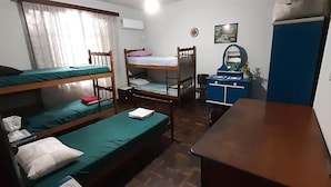 Economy Shared Dormitory, Mixed Dorm - Pousada Quartos da Vovó Itajaí - SC (Itajai)