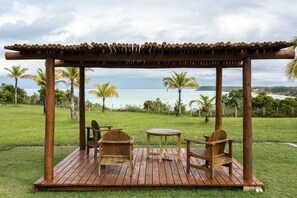 Property grounds - Brisas Hill, Mirror Beach, between Trancoso and Caraíva. (Porto Seguro)
