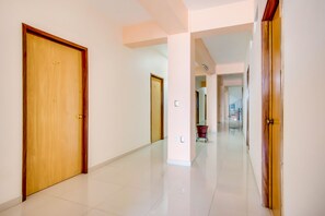 Hallway - Hotel La Estancia (Colima)