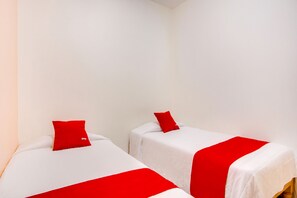 Standard Room, 2 Twin Beds | Free WiFi, bed sheets - Hotel La Estancia (Colima)