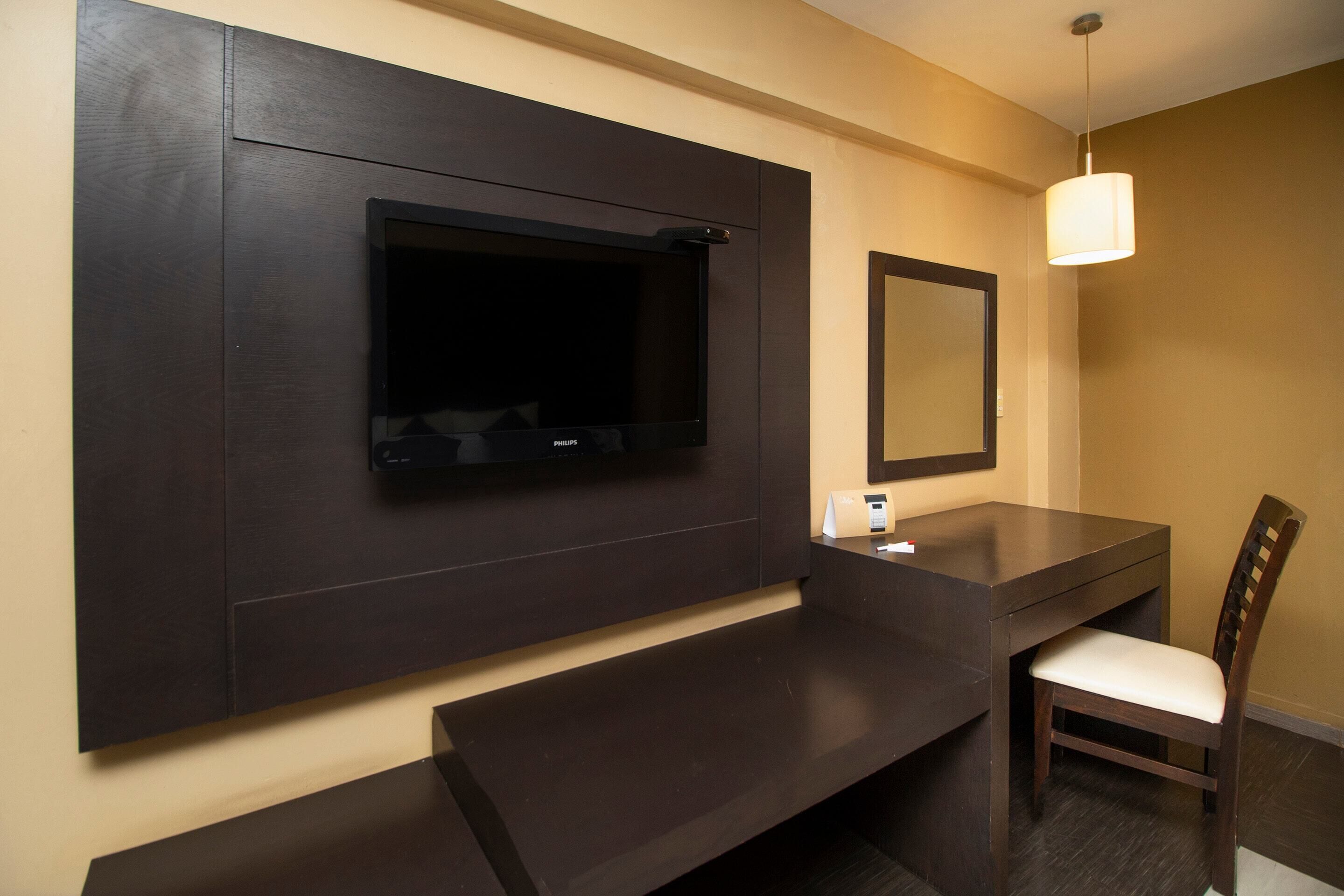 superior room | 1 bedroom, desk, iron/ironing board, free wifi