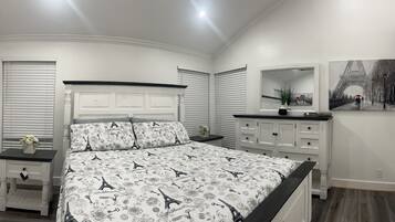 4 bedrooms, iron/ironing board, free WiFi, bed sheets