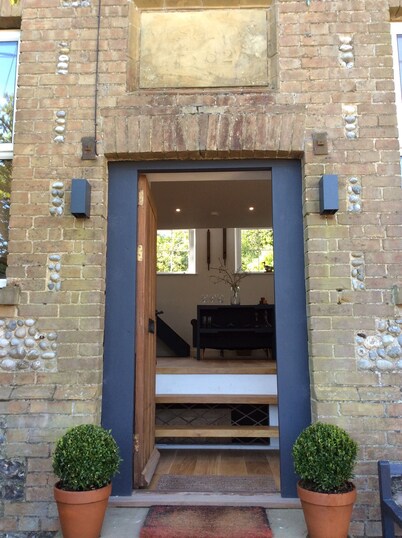 The Old Chapel , Contemporary Accommodation