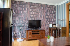 디럭스 더블룸 | TV