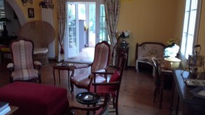 Interior - Large Mas Provencal with swimming pool on property near Aix en Provence (Ventabren)