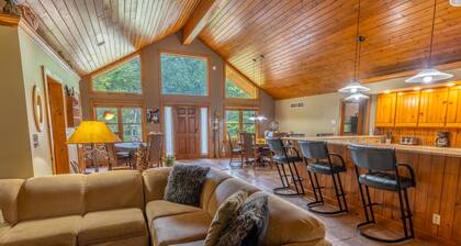 Cozy Cabin Getaway – Trails, Fireplaces & Outdoor Fun near Lake Michigan