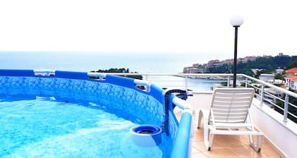 Connected 2 double studios with sea view