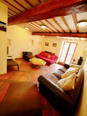 TV - COQUET apartment WITH TERRACE VILLAGE GRUISSAN (Gruissan)