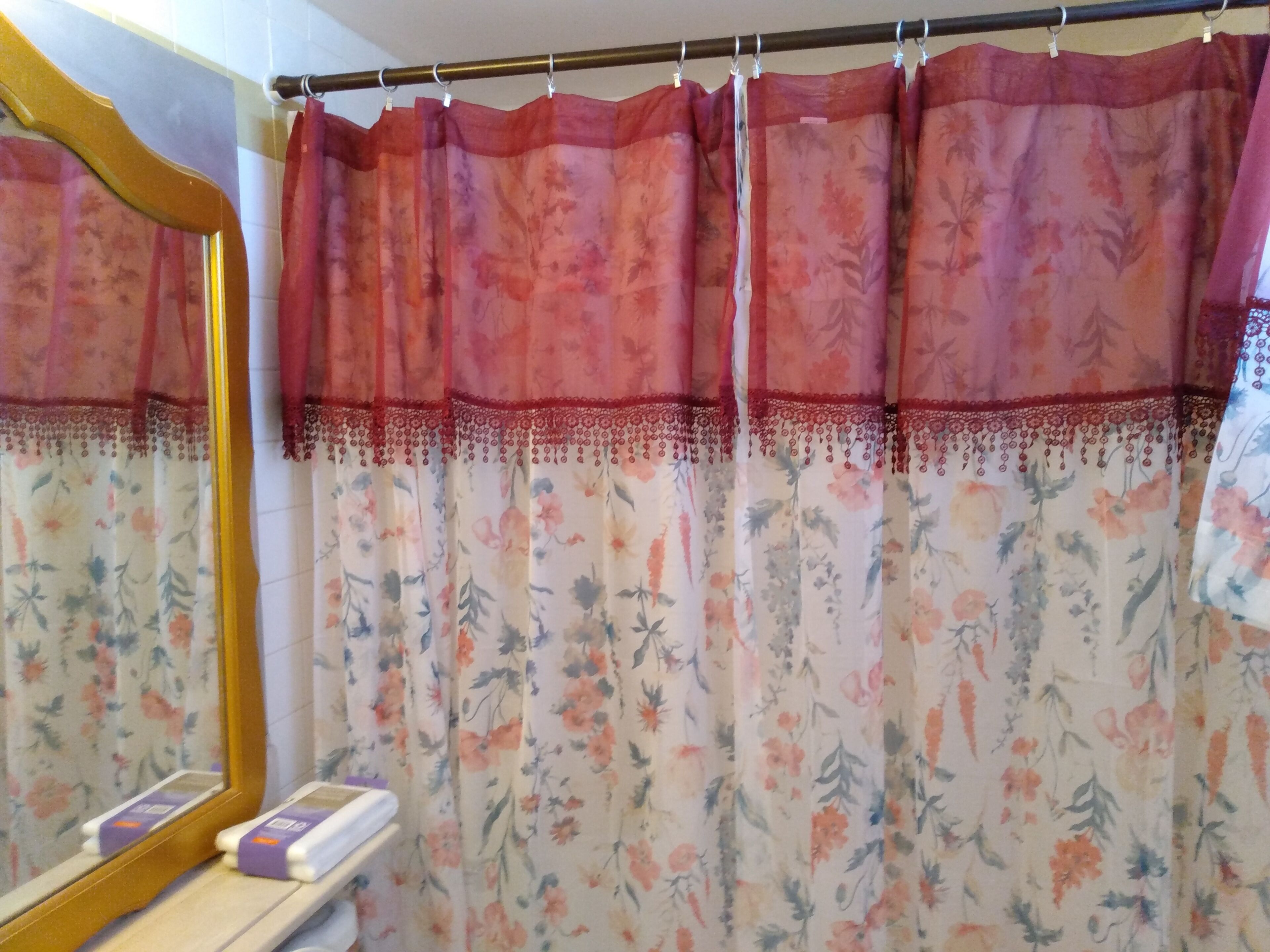 Combined shower/tub, hair dryer, towels, soap