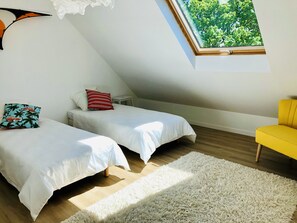 4 Schlafzimmer, Bügeleisen/Bügelbrett, Reisekinderbett, kostenloses WLAN