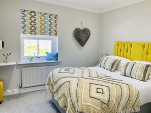 3 Schlafzimmer, Bügeleisen/Bügelbrett, WLAN, Bettwäsche