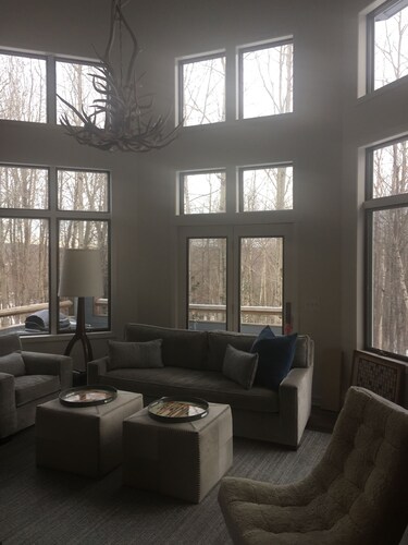 Get away to lovely southern Vermont in the newly remodeled 3-BDR condo