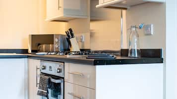 Appartamento, bagno privato | Cucina condivisa