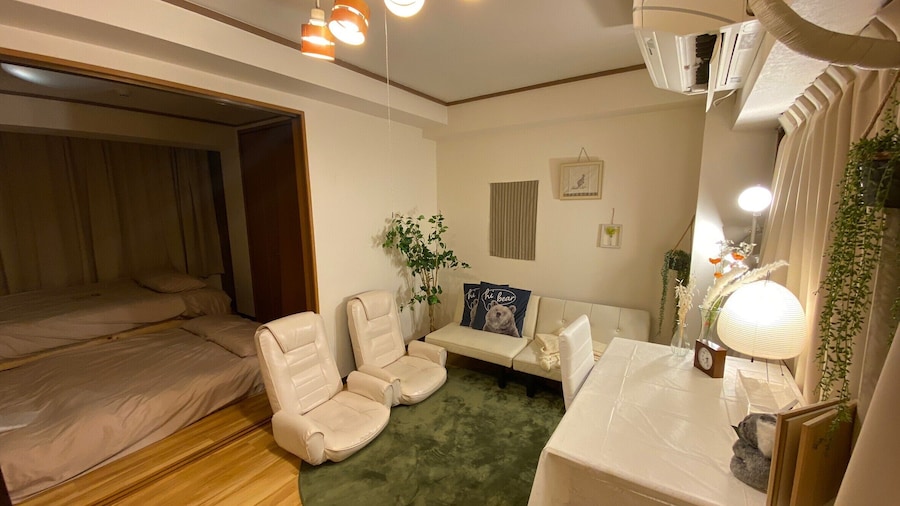 Yoyogi Apartment 2-401