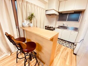 Apartemen Tradisional | 1 kamar tidur, meja kerja, Wi-Fi gratis, dan seprai linen