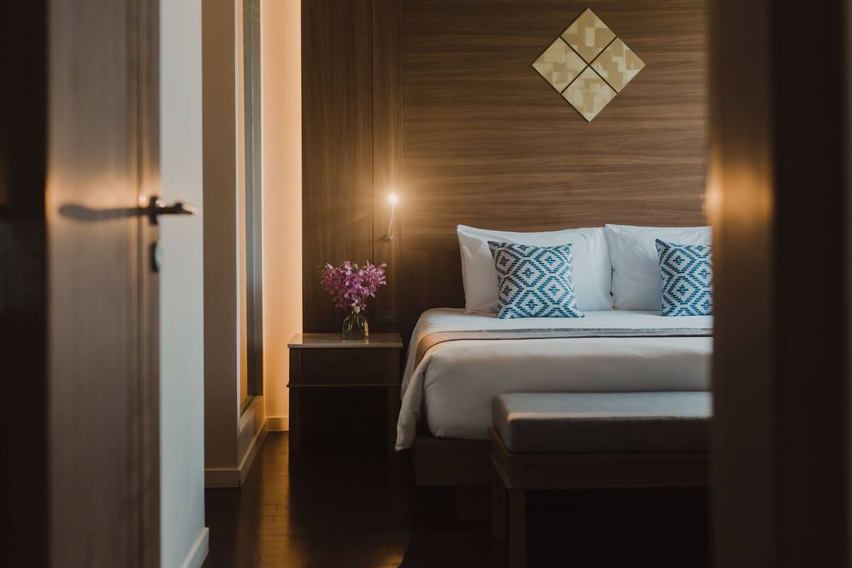 Suite, 1 soverom (Residence) | Dundyner, minibar, safe på rommet og skrivebord