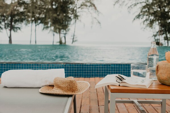 2 outdoor pools, open 7:00 AM to 11:00 PM, cabanas (surcharge) - Splash Beach Villa Resort (Mai Khao)