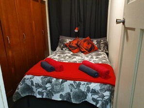 1 bedroom, iron/ironing board, free WiFi, bed sheets