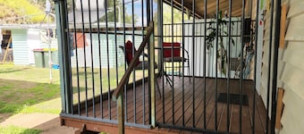 Meyenburg unit 2, fully self contained private unit, 2 DBs, 4pax
