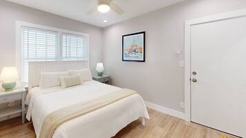 1 bedroom, iron/ironing board, free WiFi