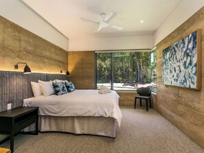 4 bedrooms - Luxury Villas Narringa Ridgeview:Pool, Spa, Tennis (Skinners Shoot)