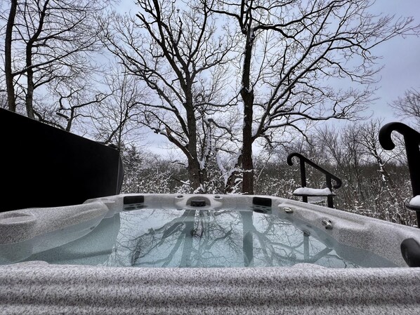 Bain à remous extérieur