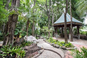 Garden - Piyapruk Resort (Nakhon Ratchasima)