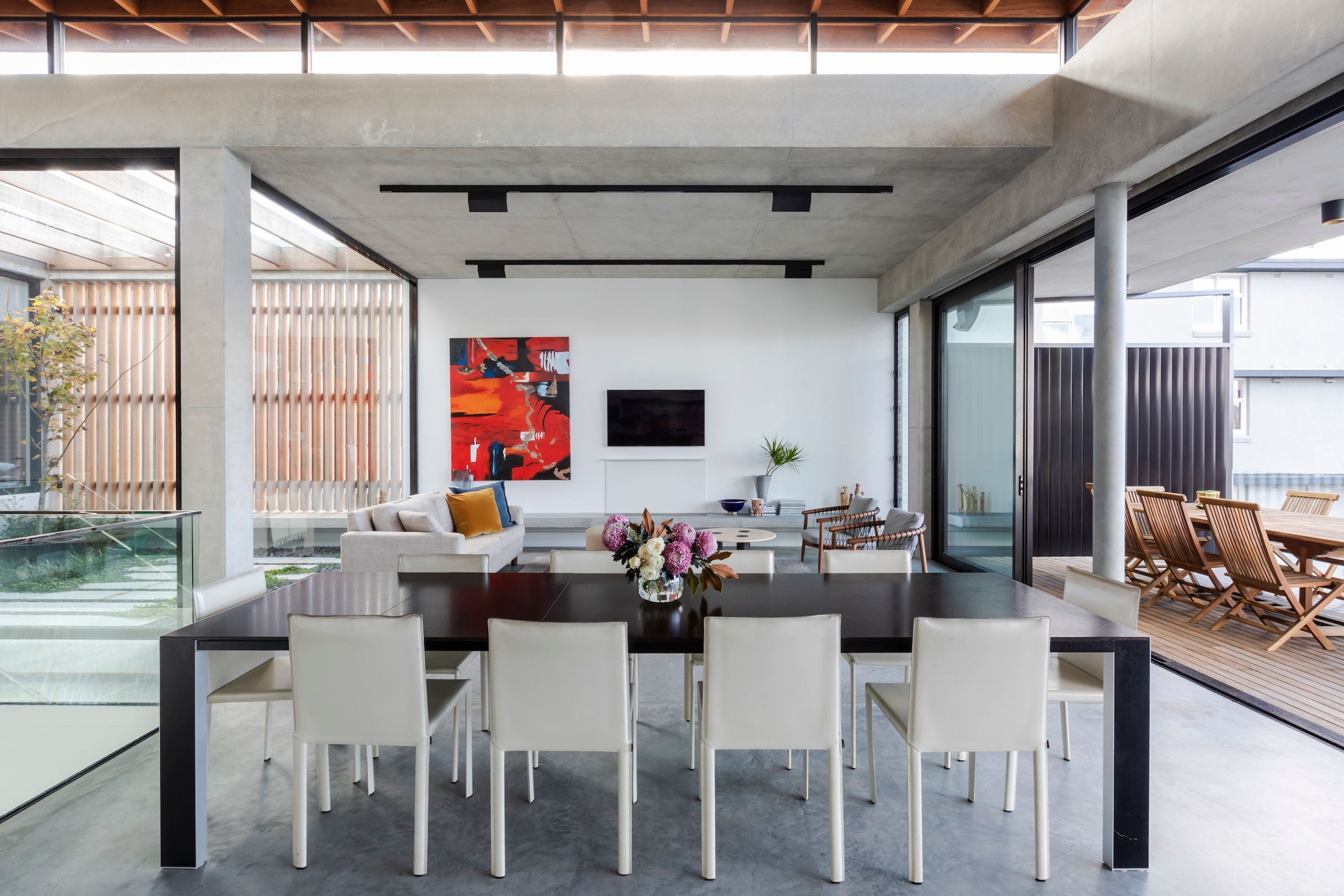 Luxury Villas Sutherland (Heated Pool) — image 16