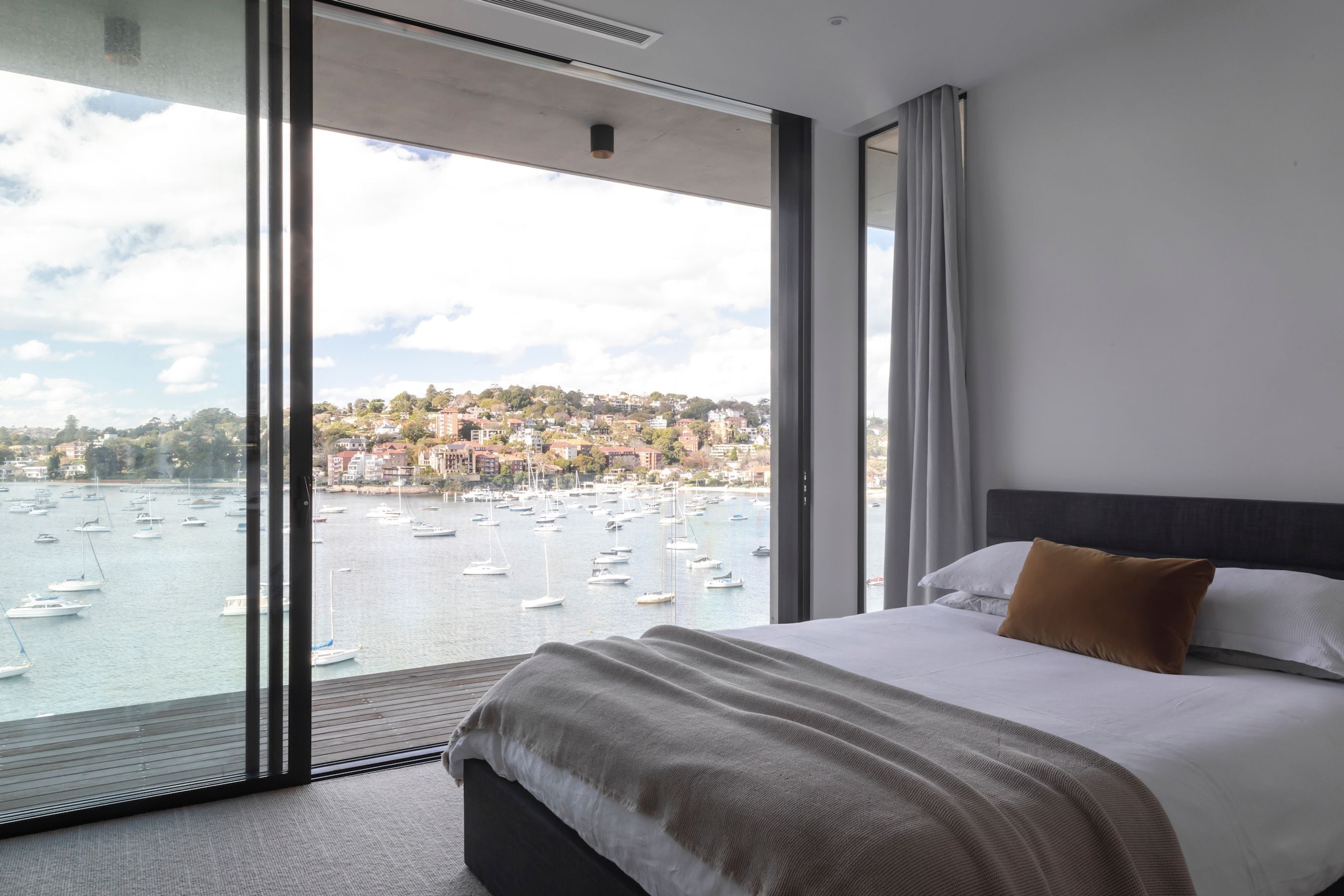 Luxury Villas Sutherland (Heated Pool) — image 13