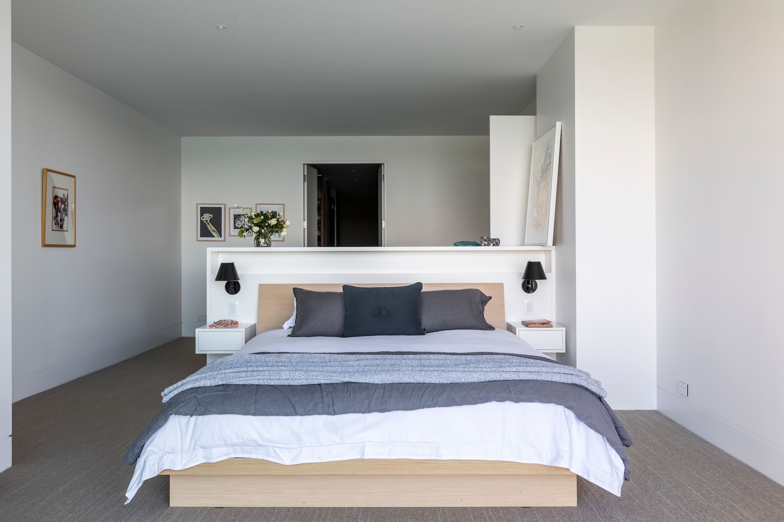 Luxury Villas Sutherland (Heated Pool) — image 17