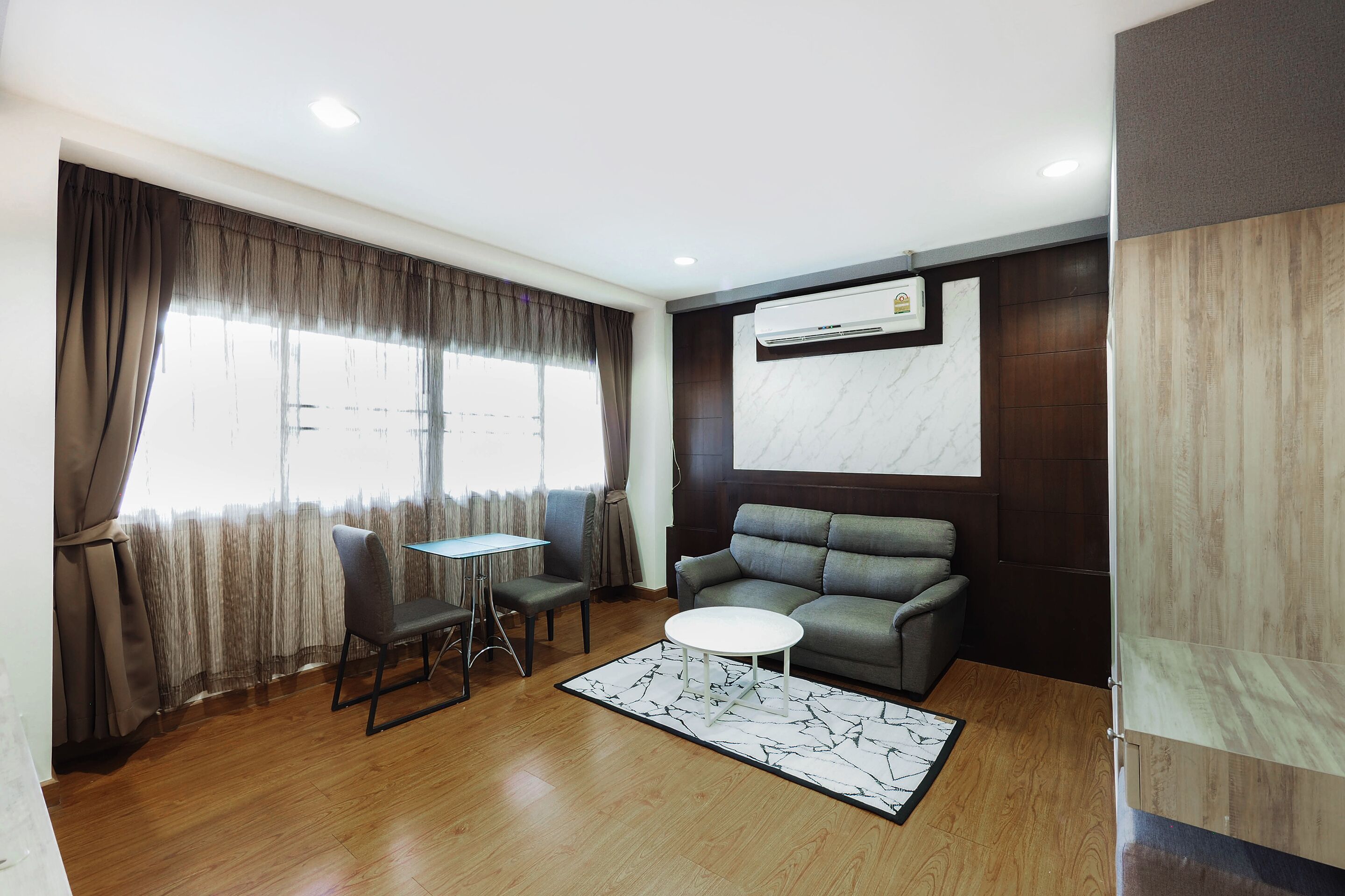 Foto - OYO 995 Blue Cafe Apartment