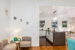 Classic House | Living area | 40-inch LCD TV with digital channels, TV, streaming services - A PERFECT STAY - Aaloka Bay (Byron Bay)