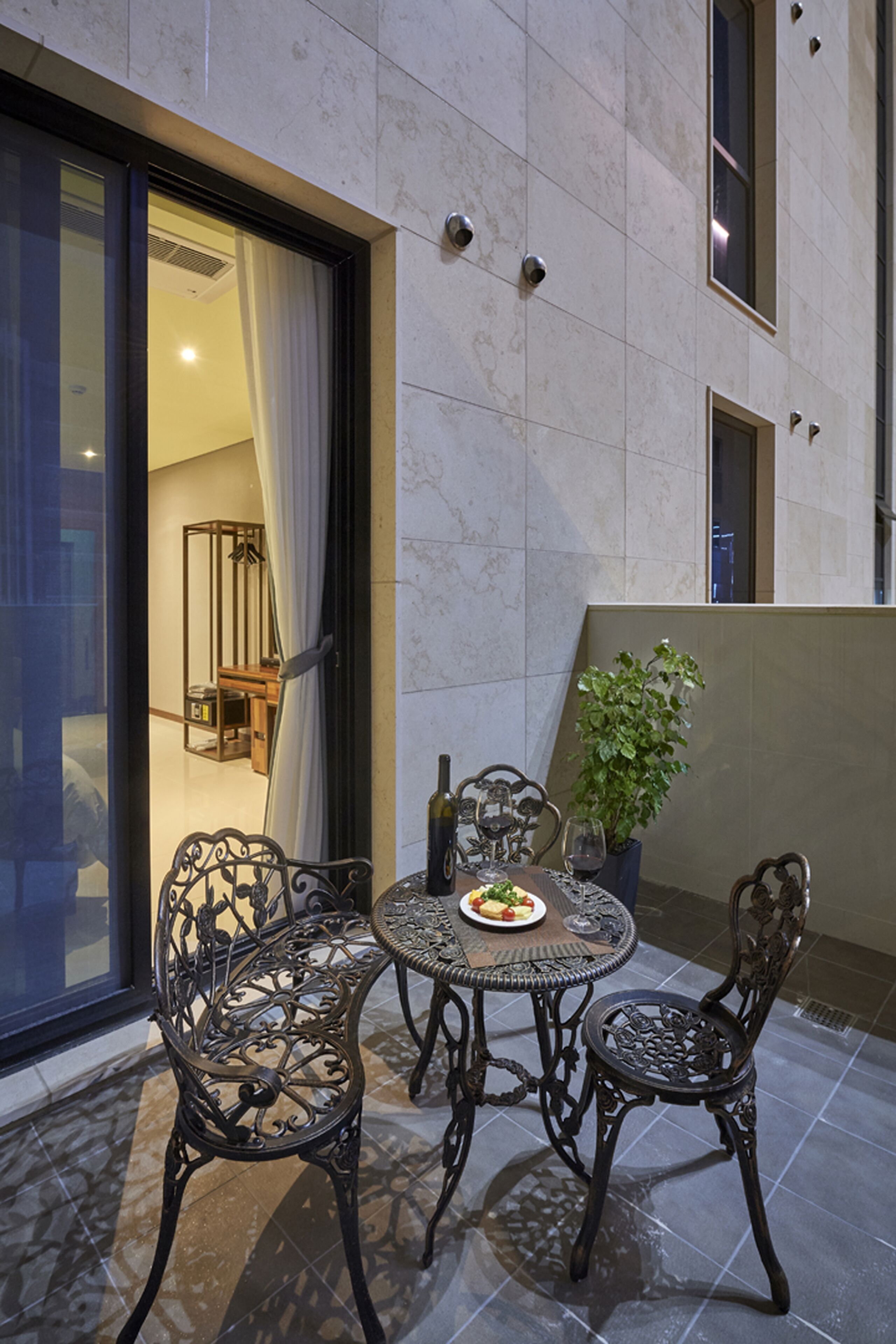 Terrace Premier Double Room | バルコニー