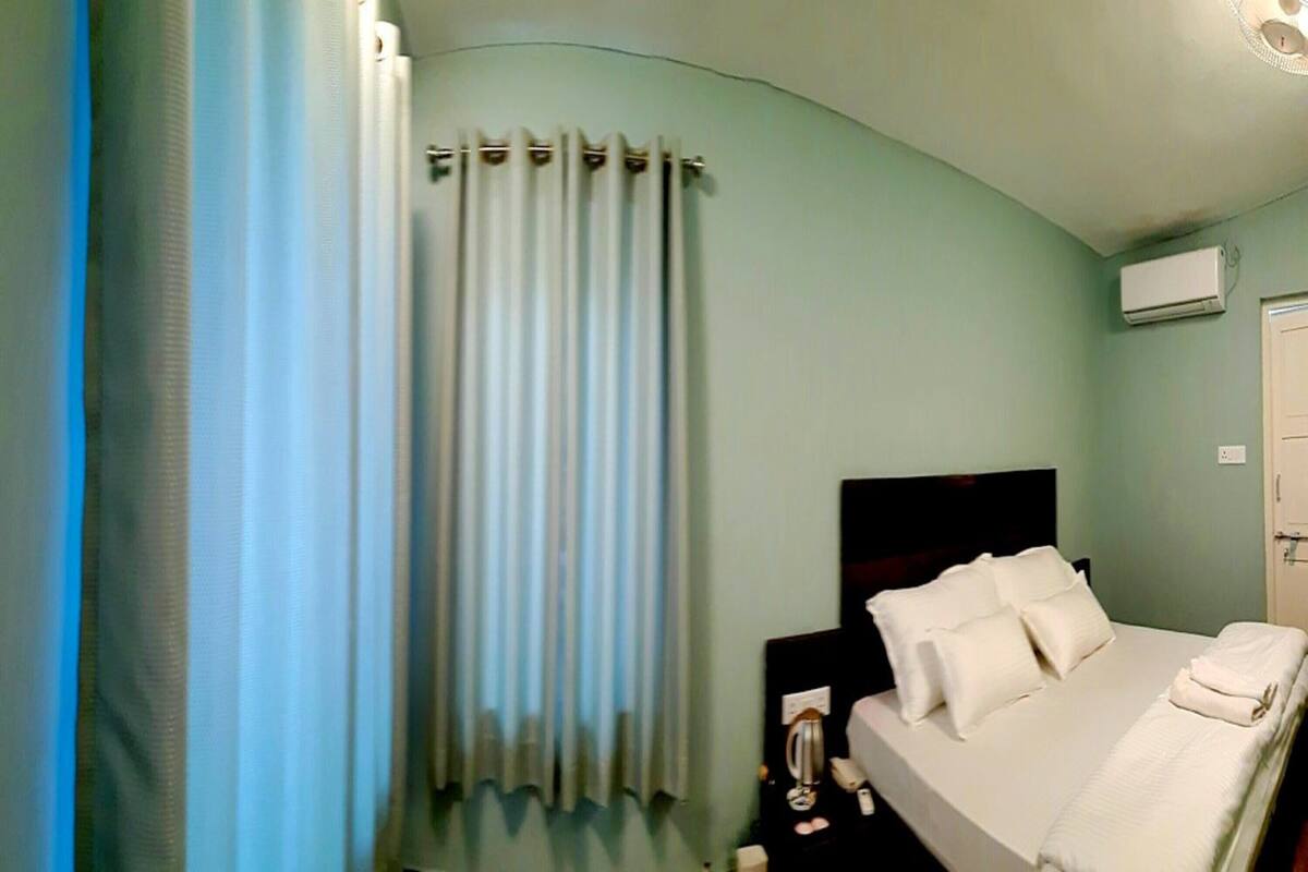 Casa de campo familiar | Minibar, tabla de planchar con plancha, wifi y ropa de cama