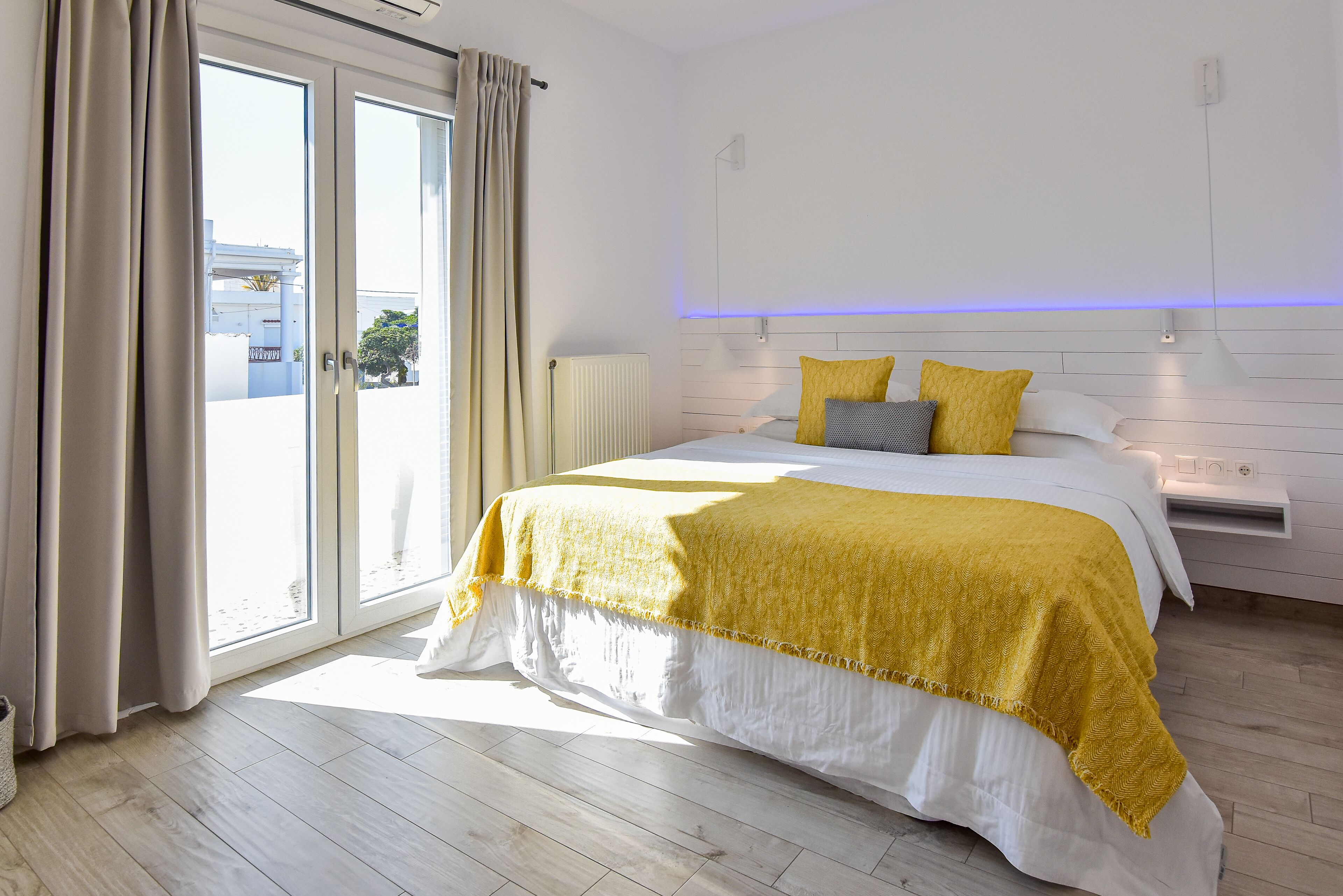White Rock Milos Suites - view 3