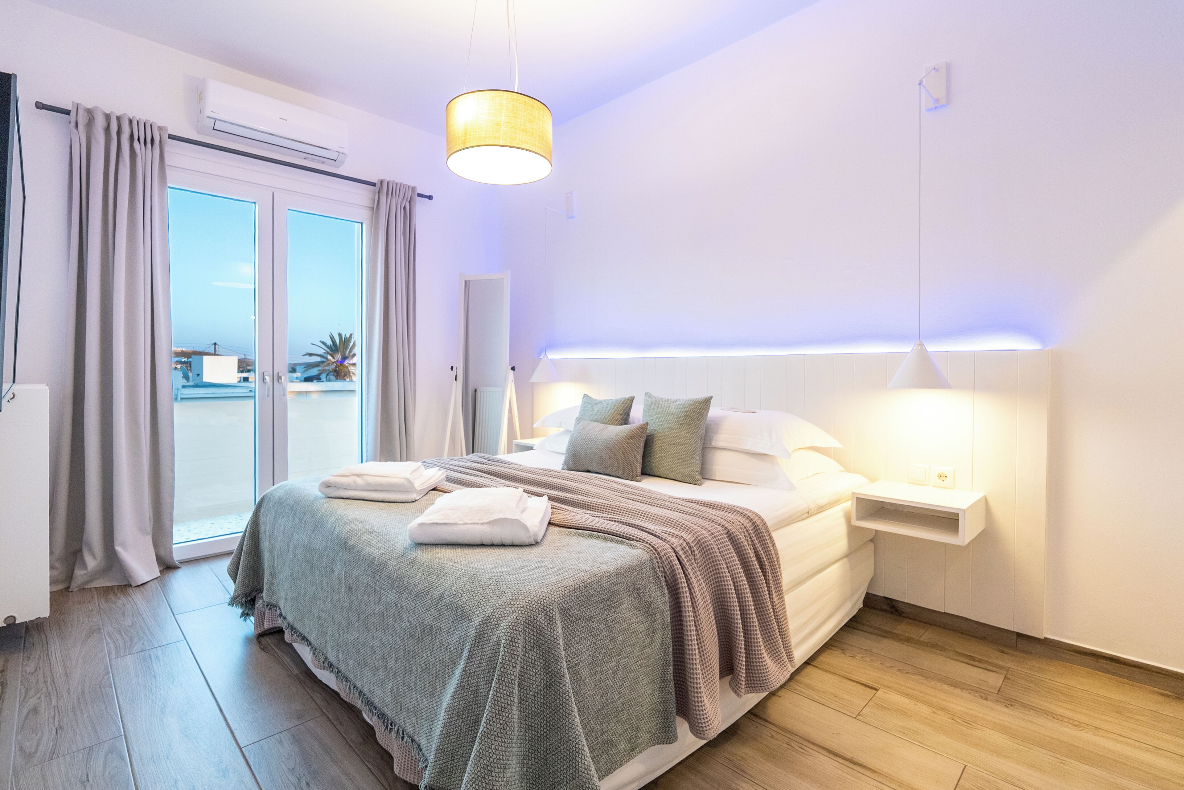 Suite, 3 camere da letto | Biancheria da letto di alta qualità, copriletto in piuma