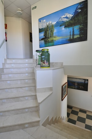Staircase. Hotel Apartamentos Aralso Sotillo