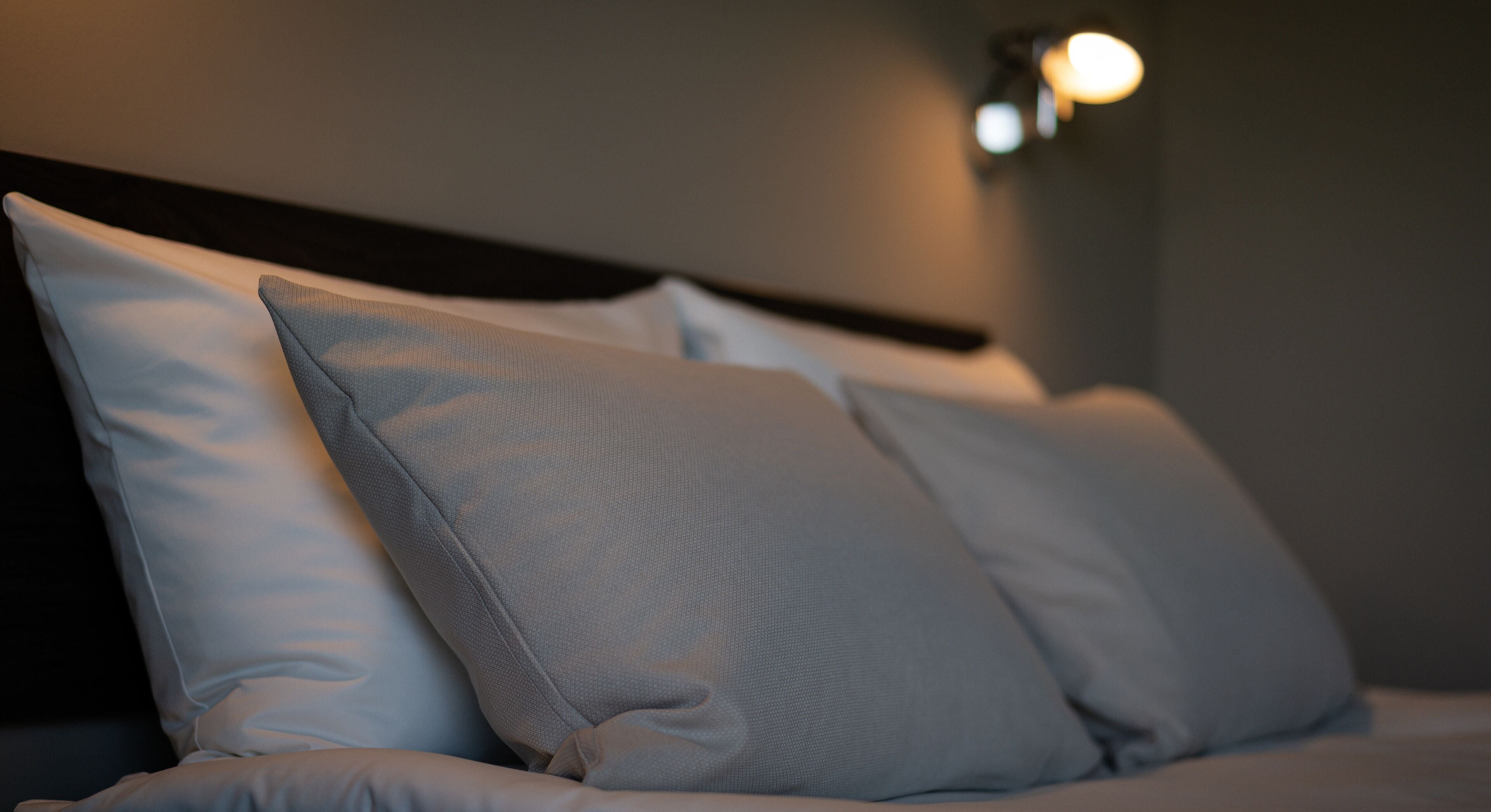 basic room | hypo-allergenic bedding, in-room safe, blackout curtains, soundproofing